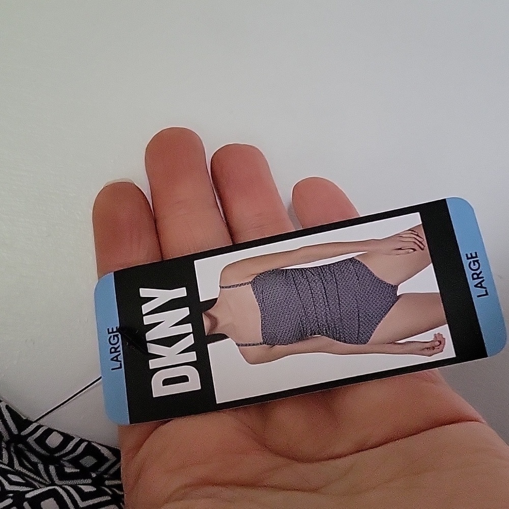 DKNY Swimsuit One Piece Black White Tummy Control Slimming Geometric Design Sz.L - Picture 3 of 16